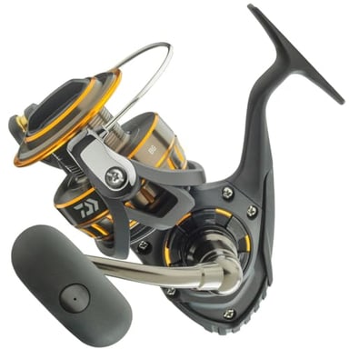 Daiwa BG4500 BG Saltwater Spinning Reel, 4500, 5.7: 1 Gear Ratio, 6+1 Bearings, 43.10" Retrieve Rate, 22 lb Max Drag, Black/gold